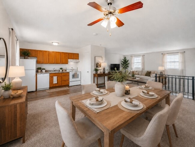 Building Photo - Vineland Village Apartment Homes