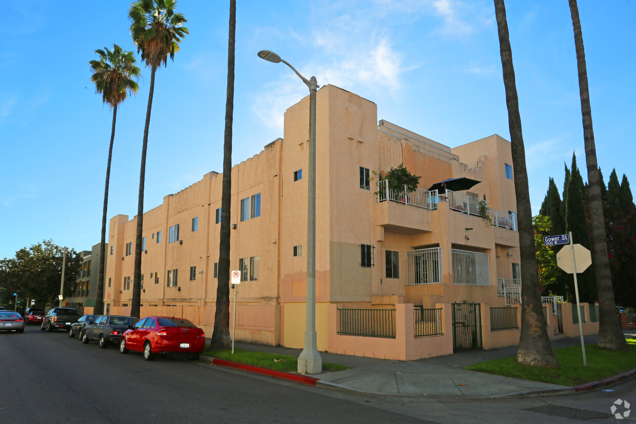 Foto principal - 6100 Afton Pl