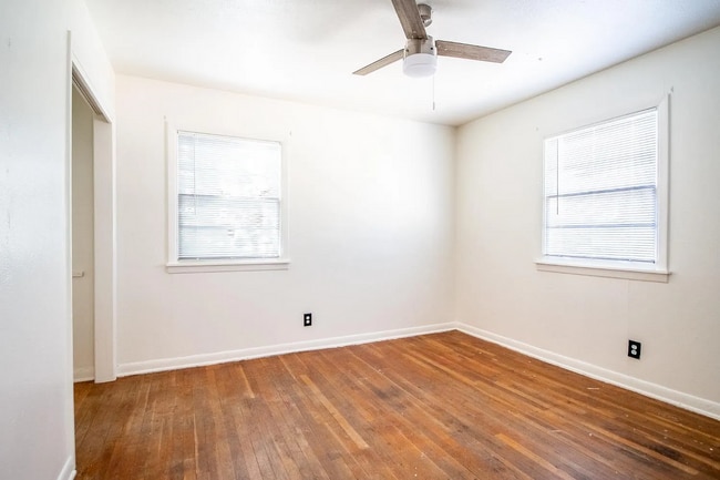 Building Photo - Updated 3 Bedroom Home for Rent in Central Lubbock!