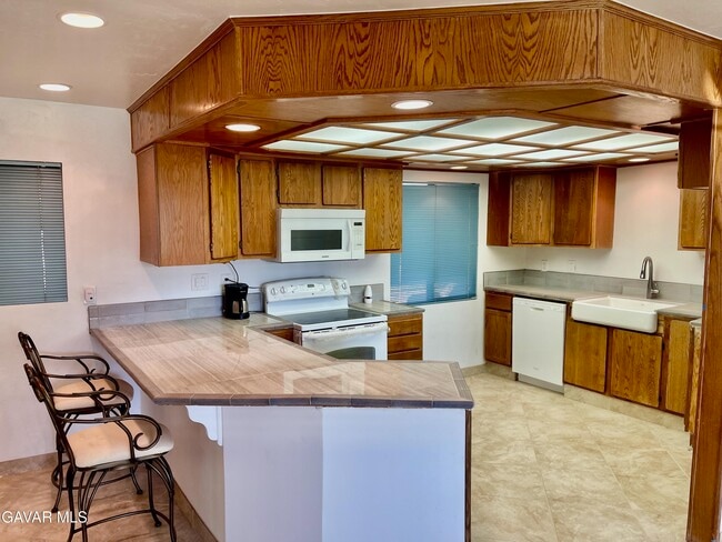 Foto del edificio - 3171 Milton Dr