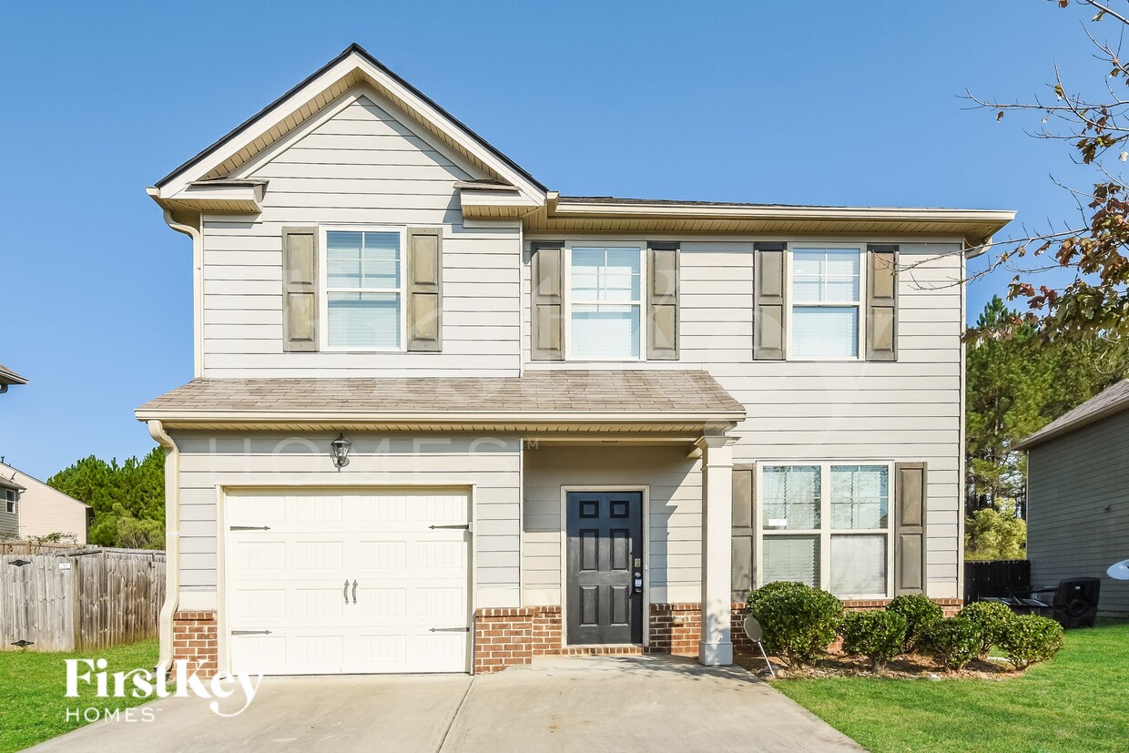 Foto principal - 6392 Woodwell Dr