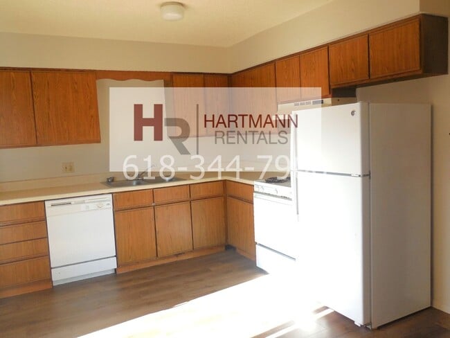 Building Photo - 1107 Arrowhead Dr