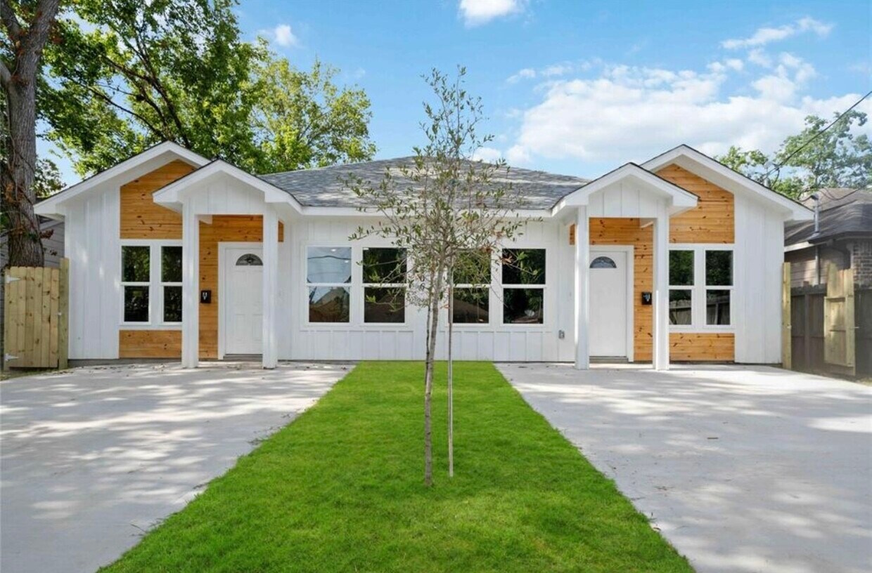 Foto principal - 4506 Phlox St