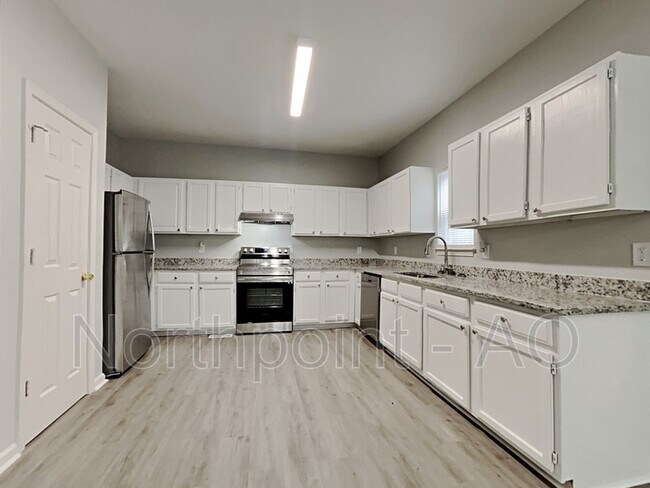 Foto del edificio - 1003 Sims Ave NW