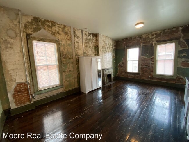 Building Photo - 1 br, 1 bath House - 112 S 5th St Suite 201