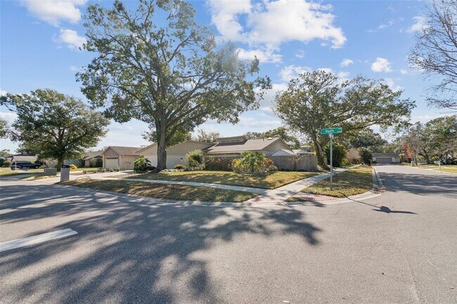 Foto del edificio - 4720 Heath Ave