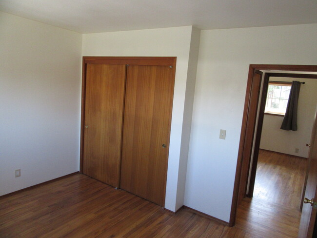 Bedroom - 2104 E Ave
