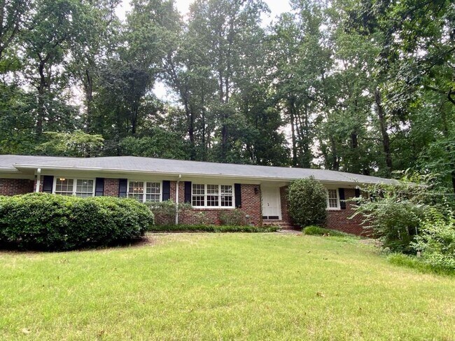 Building Photo - 3613 Prestwick Dr