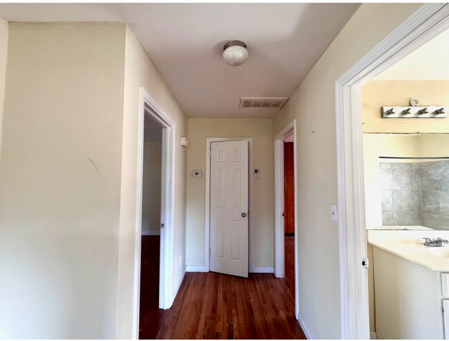 Foto del edificio - 201 70th St S