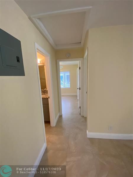 Foto del edificio - 205 NE 23rd Ave