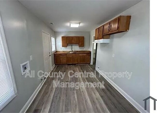 Foto del edificio - 1601 Center St S