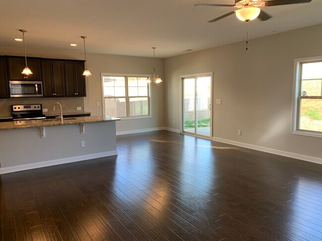 Foto del edificio - 276 E Webber Ln