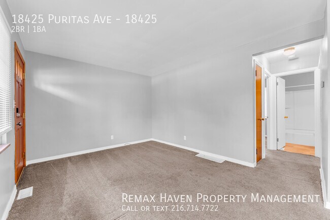 Foto del edificio - 18425 Puritas Ave