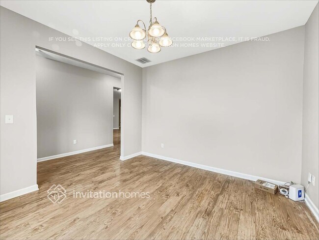 Foto del edificio - 3846 Cameron Trail SE