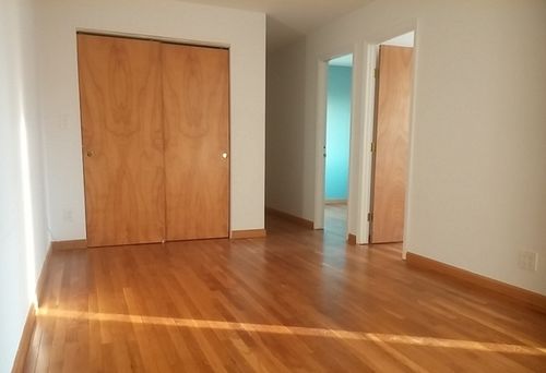 Primary Photo - 435 W 30th St