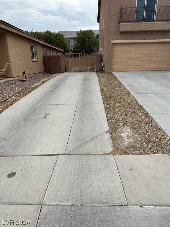 2805 Alma Lidia Ave, North Las Vegas, NV 89032 House Rental in North