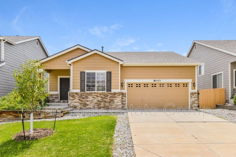 4525 Crow Creek Dr, Colorado Springs, CO 80922 House for Rent in