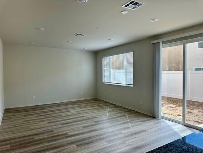 Building Photo - 36357 Trona Wy