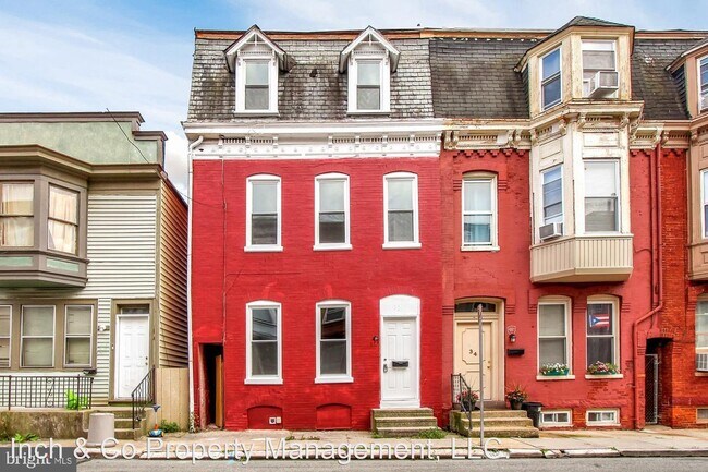 Building Photo - 5 br, 1 bath House - 32 West Maple Street