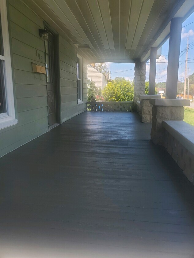 Foto del edificio - 405 N Victor St