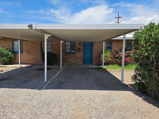 Building Photo - 3019 E Alta Vista St