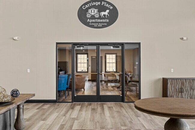 Foto del edificio - Carriage Place Apartments