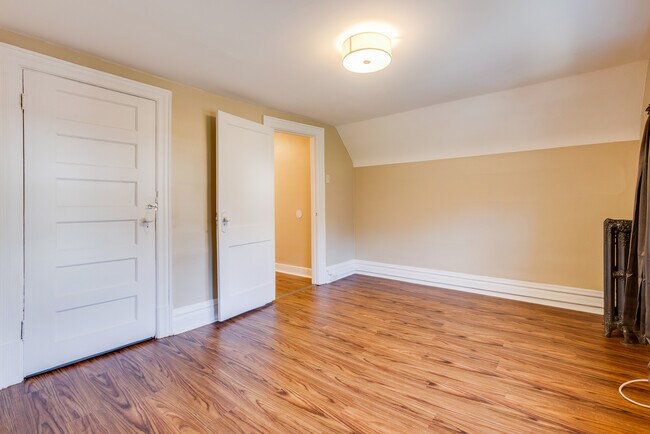 Foto del edificio - 1166 South Ave