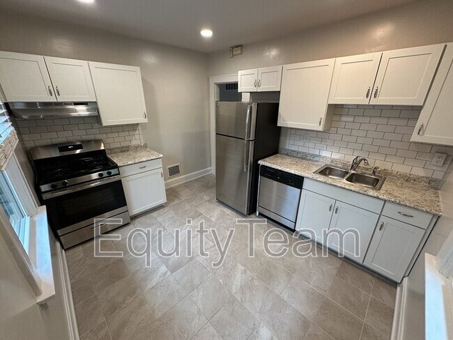 Foto del edificio - 4214 Beech St