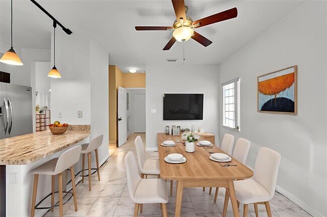 Foto del edificio - 3432 NW 112th Terrace