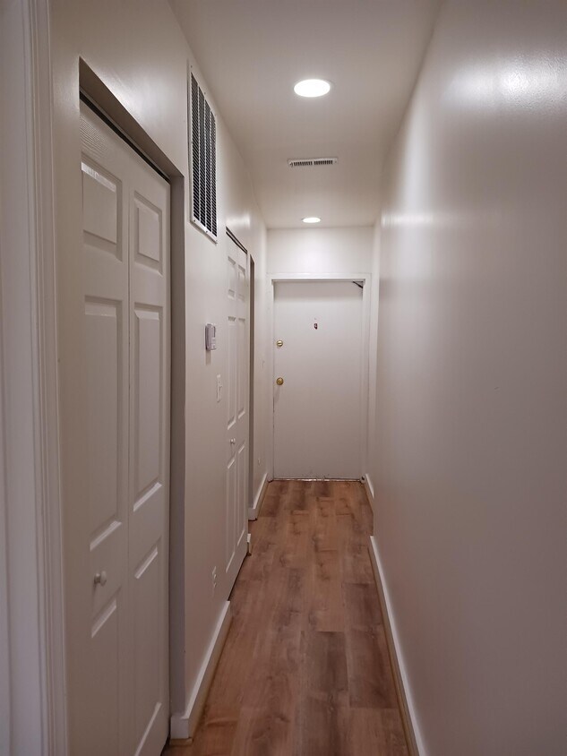Foto principal - 1509 17th St NW