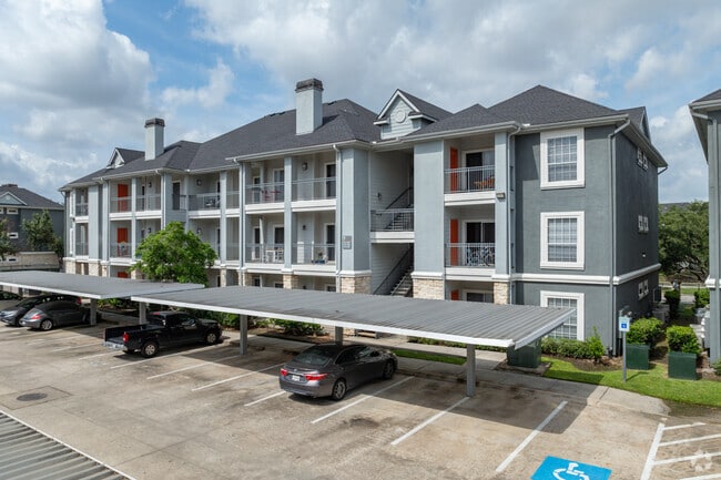 Building Photo - City Park in the Heights