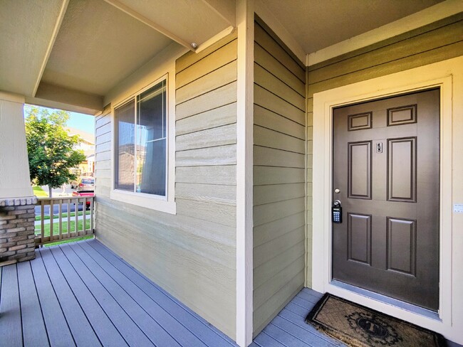 Building Photo - Stunning 5-Bedroom Parker Home with Granit...