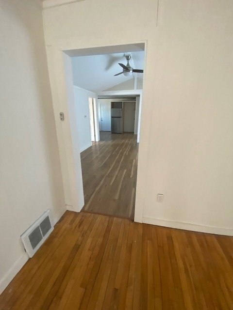 Foto del edificio - Spacious 2BR in Auburn with Off-Street Parking | $1,850 | April 1