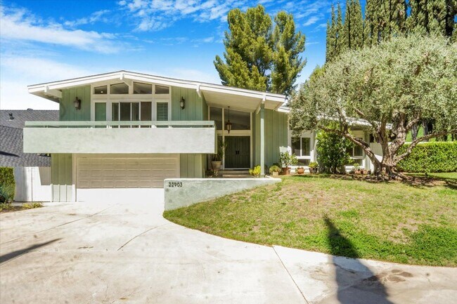 Building Photo - 22903 De Kalb Dr