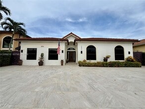 Building Photo - 2802 SW 149th Pl