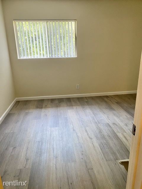 Building Photo - 14400 Vose St