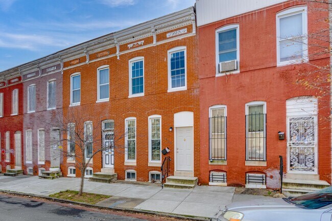 Building Photo - 1409 E Lanvale St