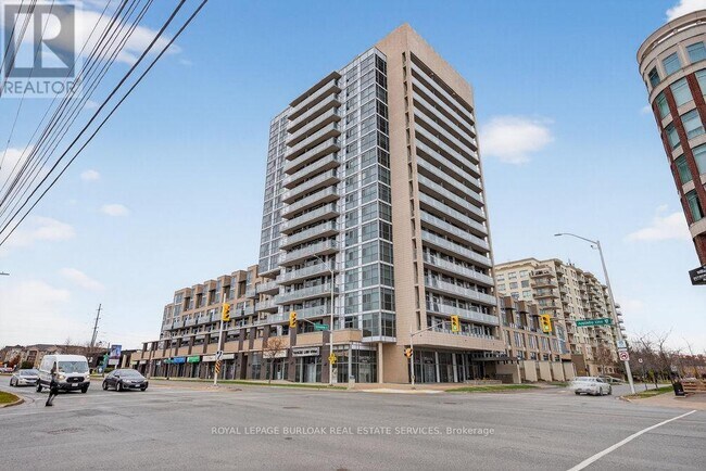 Building Photo - 313-1940 Ironstone Dr