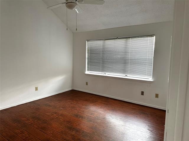 Building Photo - 4002 Dorchester Dr