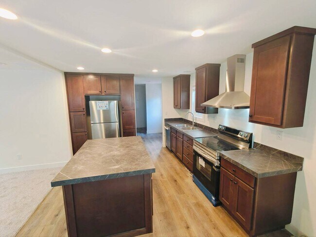 Foto del edificio - 824 S 1st St