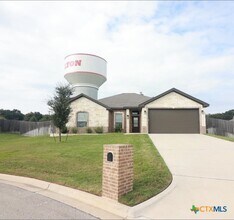 Building Photo - 3514 Leaning Tree Cv
