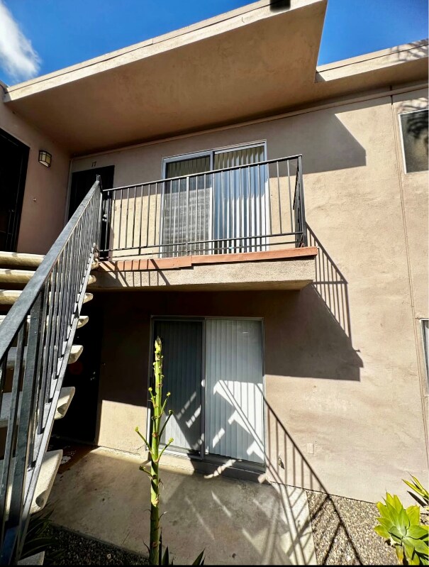 Foto del edificio - 4261 Swift Ave