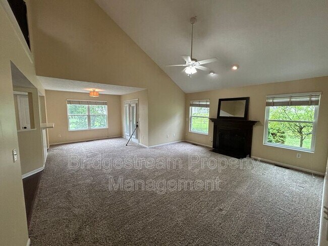 Foto del edificio - 7234 Brookmeadow Dr.