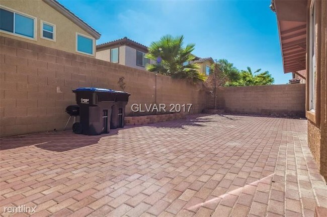 Building Photo - 4 br, 2.5 bath House - 145 Honors Course Dr