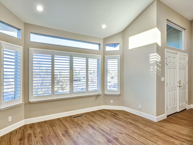 Foto del edificio - 1101 Rock Creek Way