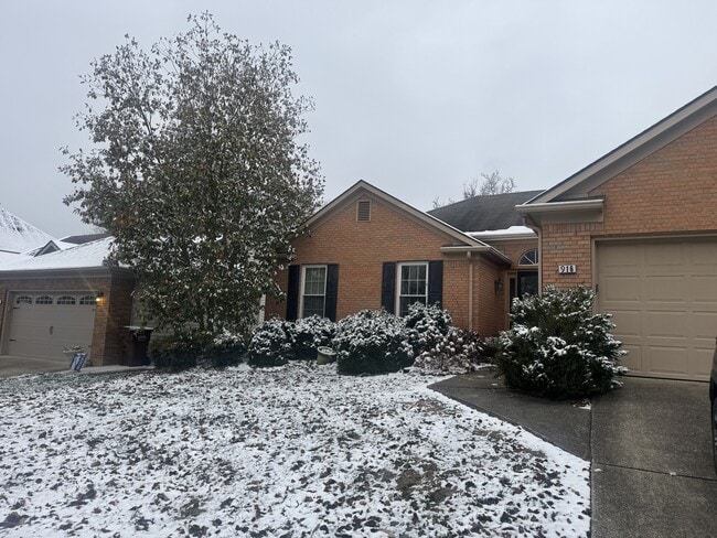 Foto del edificio - 916 Palomino Ln