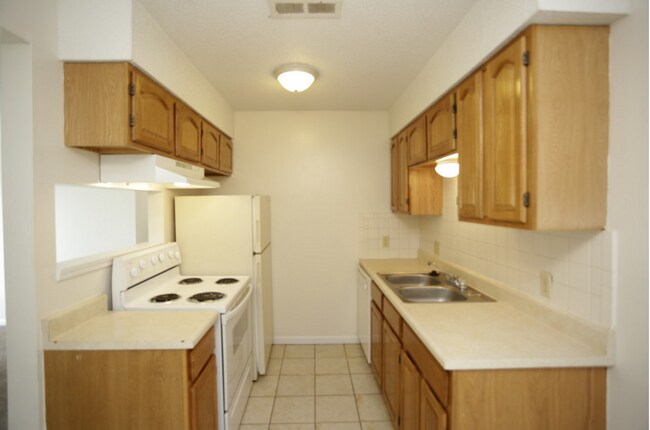 2250 Oliver Unit 1 Wichita Ks 67218 Apartment For Rent In Wichita Ks Apartments Com 2250 Oliver Unit 1 Wichita Ks 67218 Apartment For Rent In Wichita Ks Apartments Com