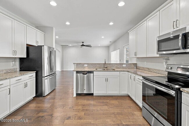 Building Photo - 114 Heatherly Way