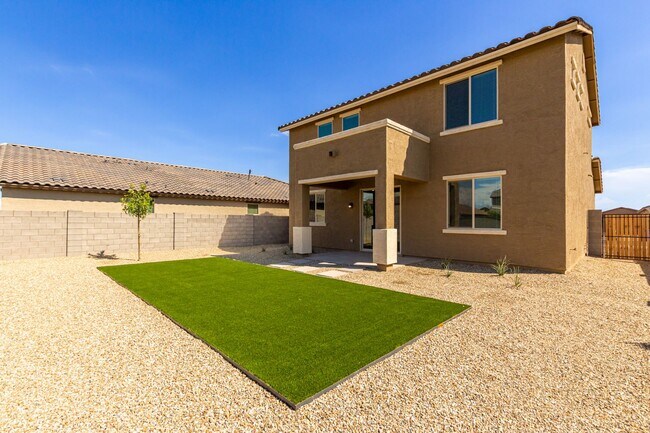 Building Photo - NEWER CONSTRUCTION HOME WITH 3 BED/2 BATH ...