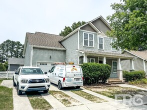 Building Photo - 3617 Cattail Ln
